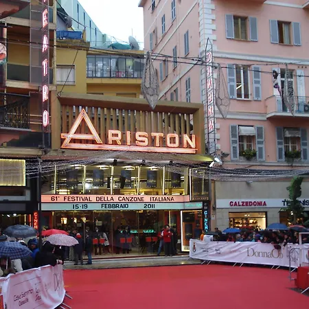 La Casa Di Nadia Tra Ariston E Casino Lägenhet Sanremo